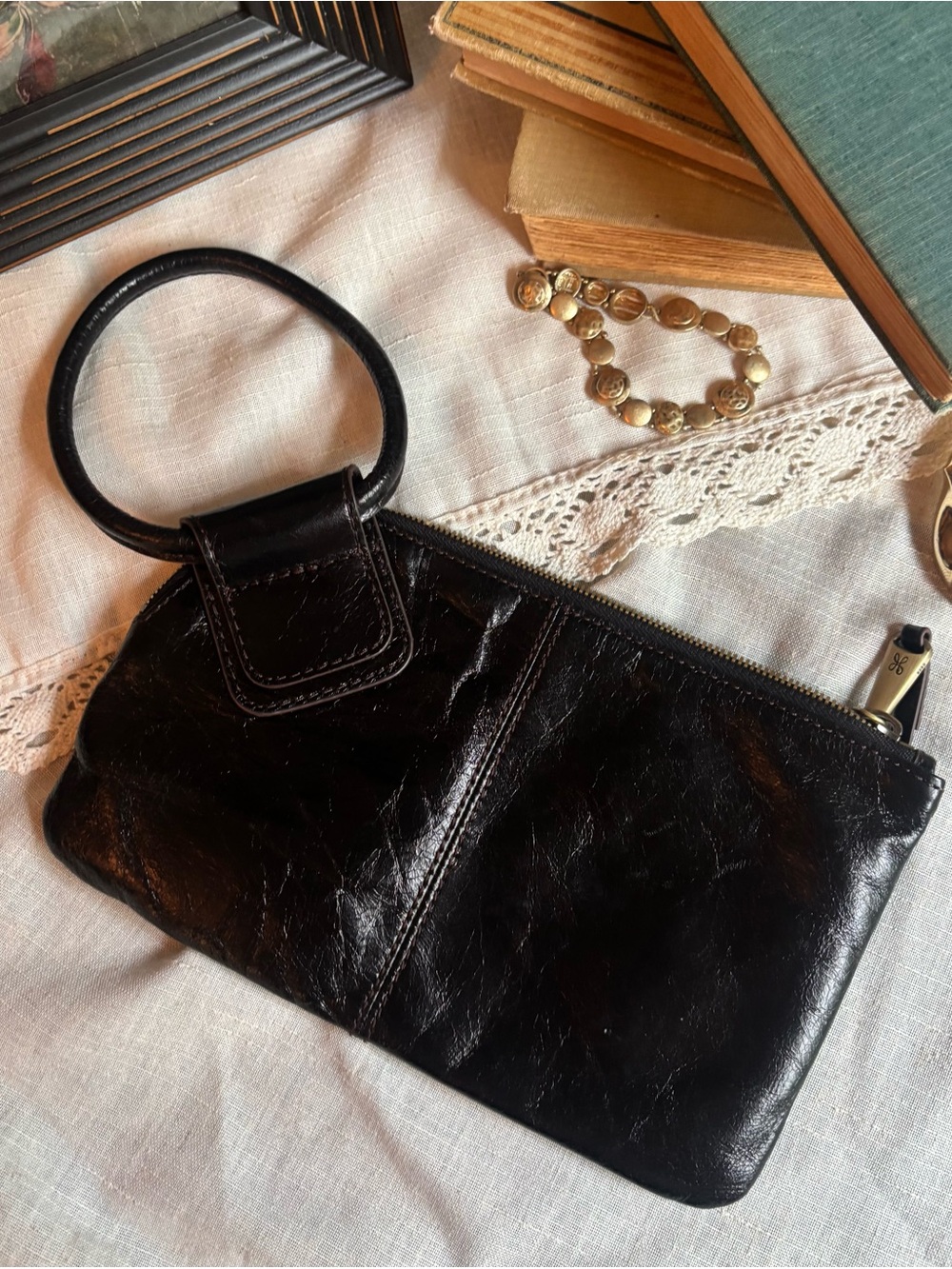 HOBO International Sable Black Leather Wristlet Clutch Wallet Circular Handle